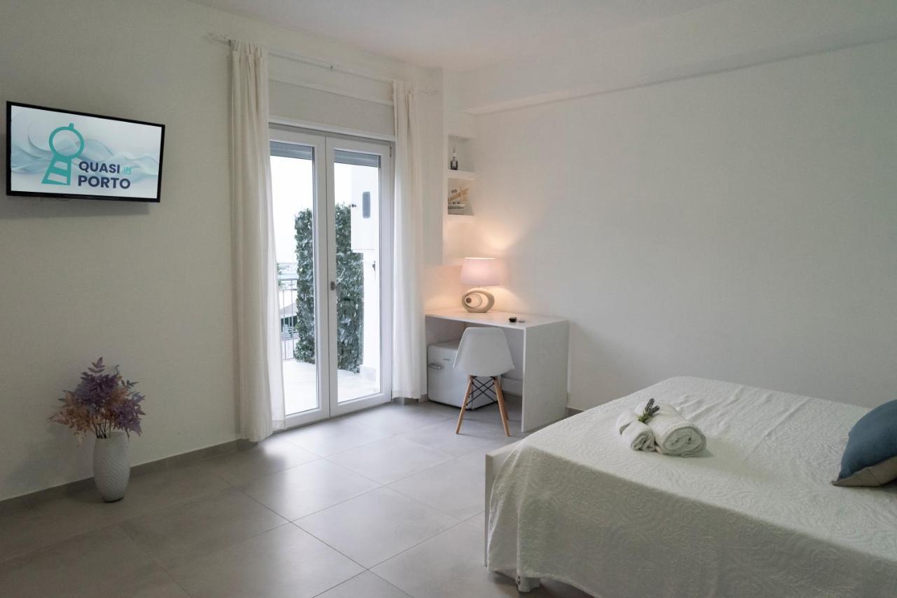 Quasi In Porto Bed & Breakfast Agropoli Exterior photo